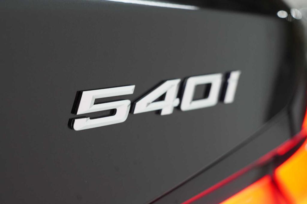 used 2023 BMW 540 car