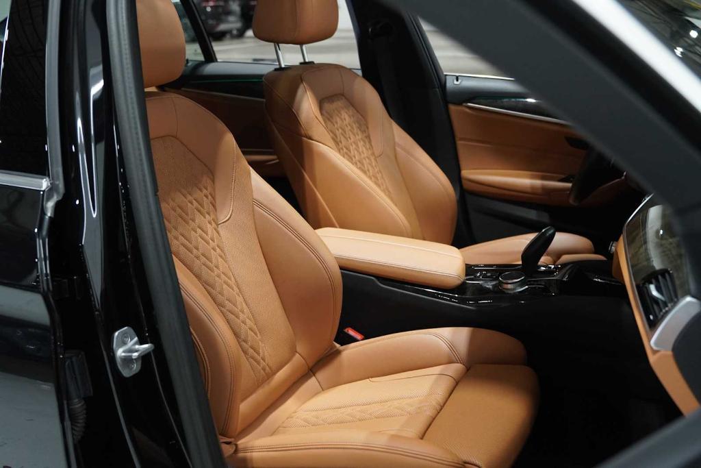used 2023 BMW 540 car
