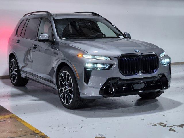 new 2025 BMW X7 car, priced at $109,395