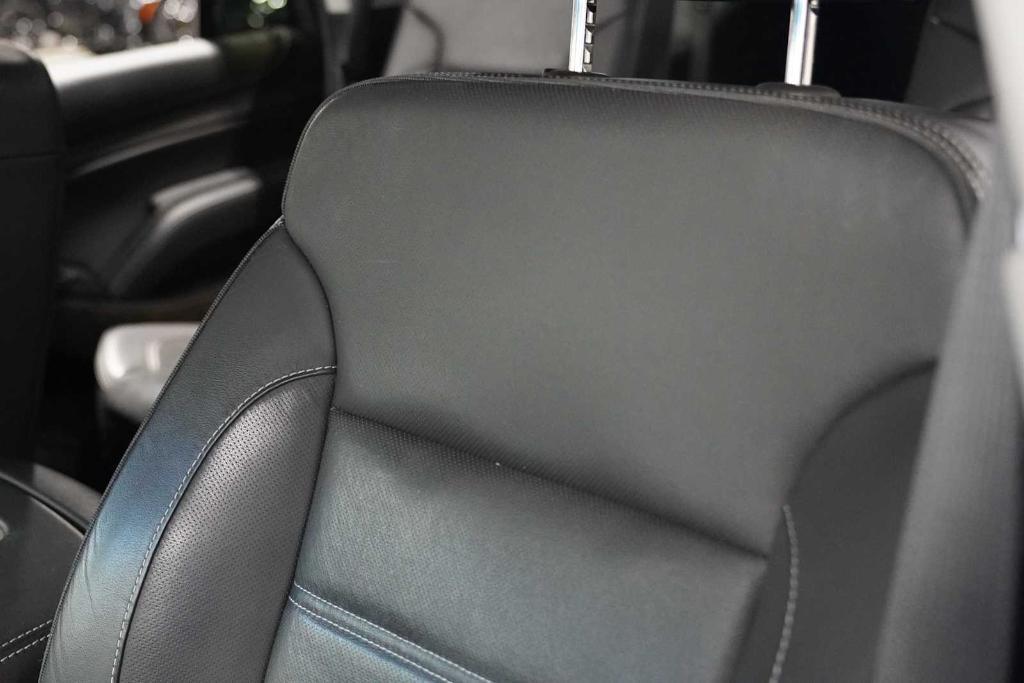 used 2018 GMC Yukon car, priced at $32,988