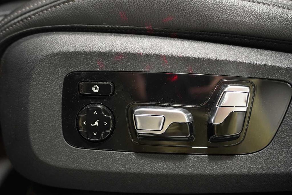used 2022 BMW X6 car, priced at $67,988