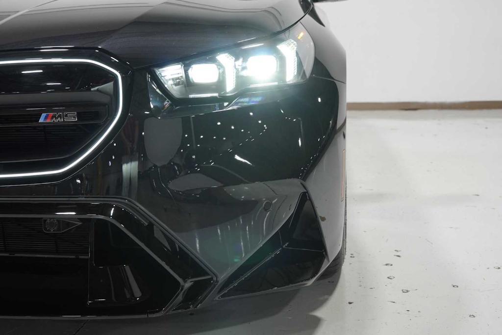new 2025 BMW M5 car, priced at $131,125