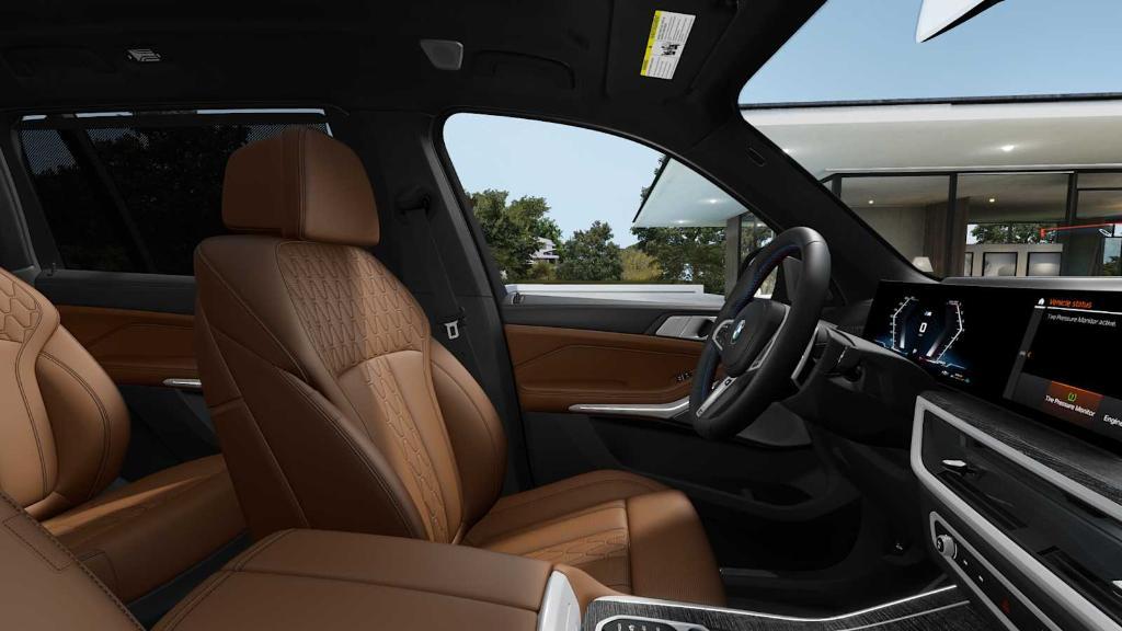 new 2026 BMW X7 car, priced at $125,575