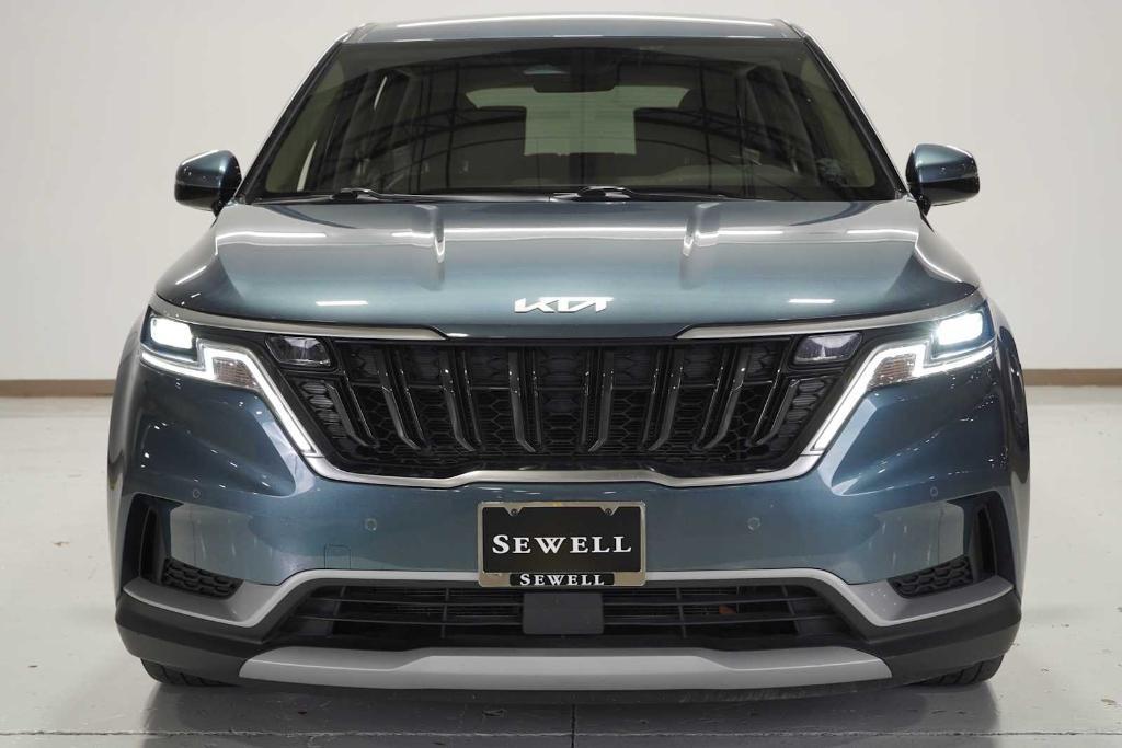 used 2022 Kia Carnival car, priced at $32,988