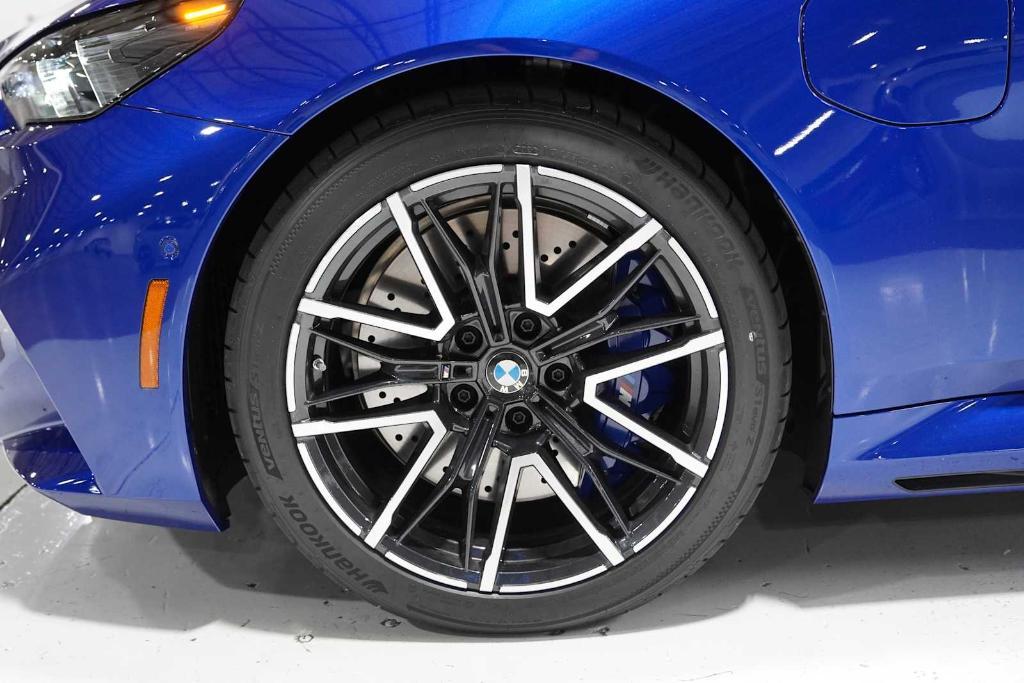 used 2025 BMW M5 car, priced at $131,125