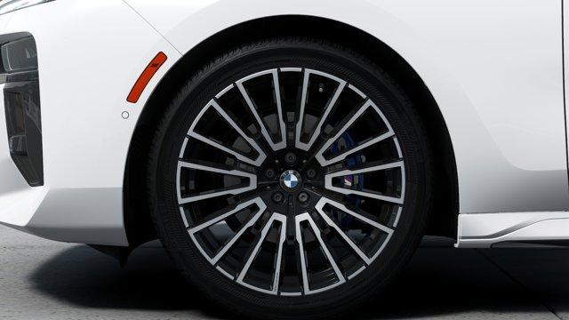 new 2025 BMW 760 car, priced at $141,730