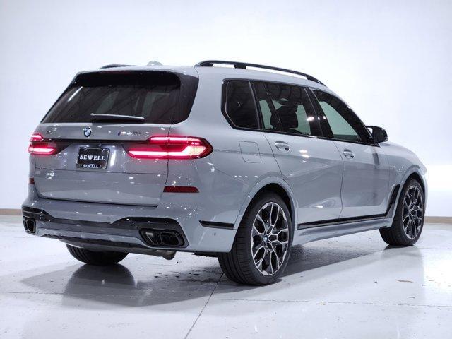 new 2025 BMW X7 car, priced at $120,625