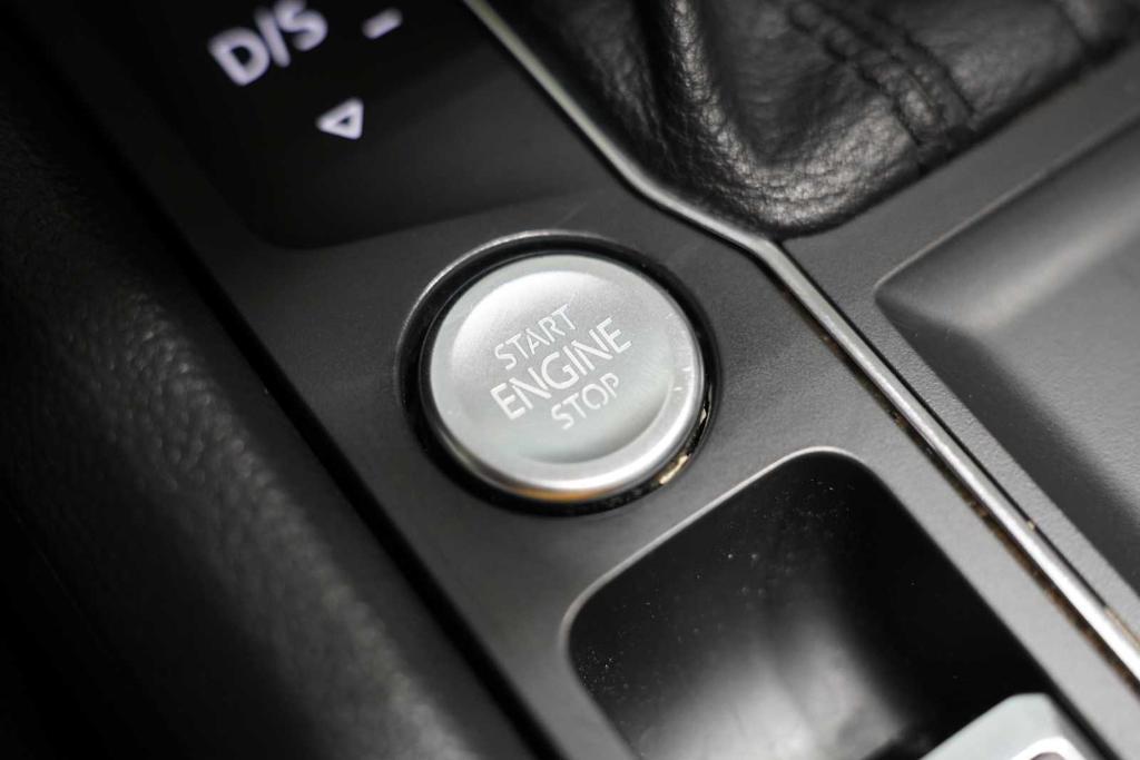 used 2019 Volkswagen Atlas car, priced at $21,987