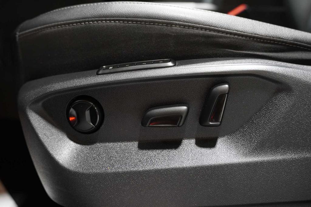 used 2019 Volkswagen Atlas car, priced at $21,987