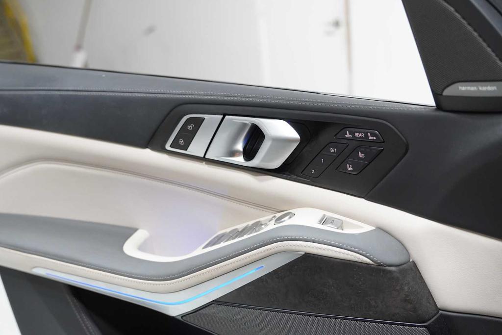 used 2024 BMW X7 car, priced at $90,988