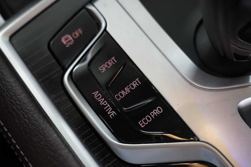 used 2019 BMW 740 car, priced at $27,989