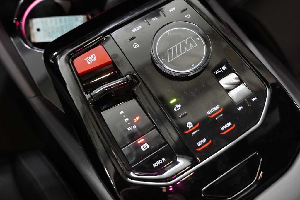 used 2025 BMW M5 car, priced at $118,997