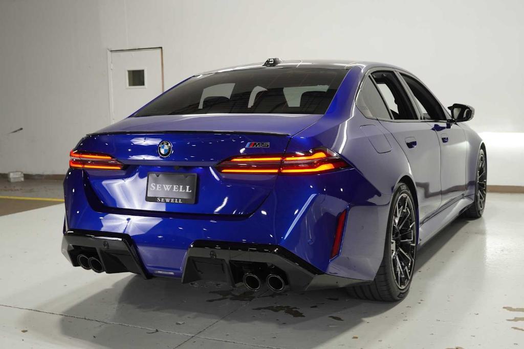 used 2025 BMW M5 car, priced at $118,997