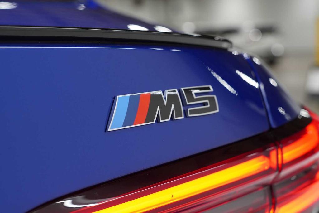 used 2025 BMW M5 car, priced at $118,997