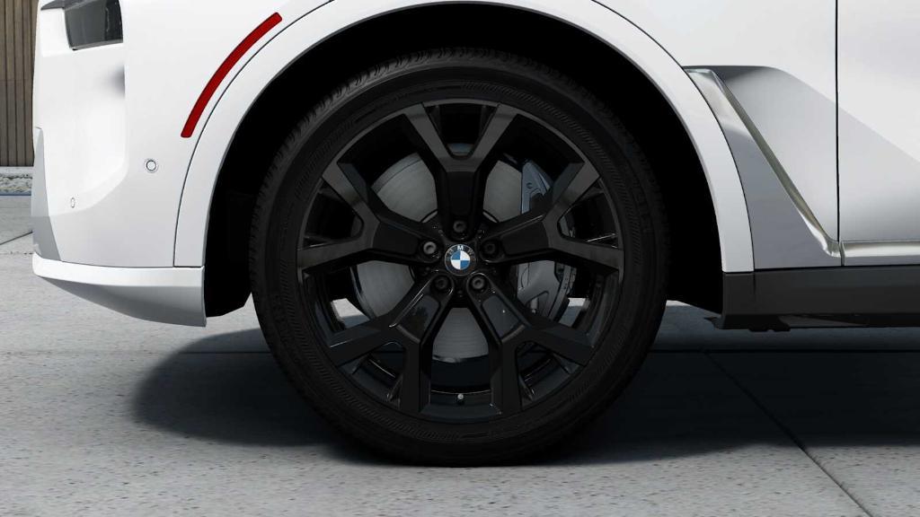new 2026 BMW X7 car, priced at $90,375