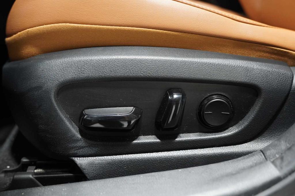 used 2019 Lexus UX 200 car, priced at $26,356