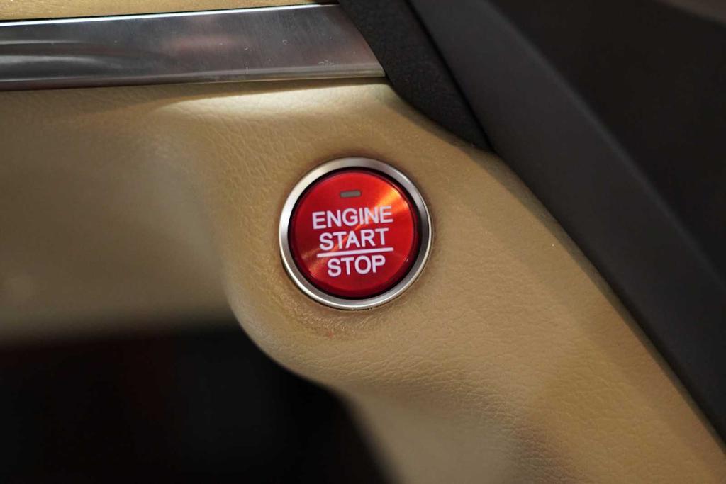 used 2020 Acura MDX car, priced at $29,988