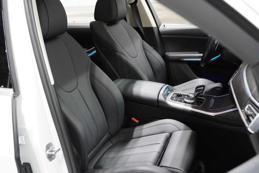 used 2022 BMW X7 car, priced at $56,287