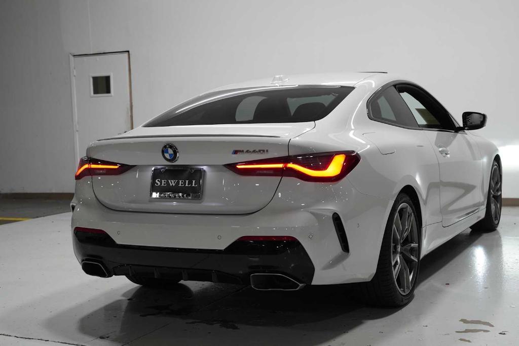 used 2024 BMW M440 car