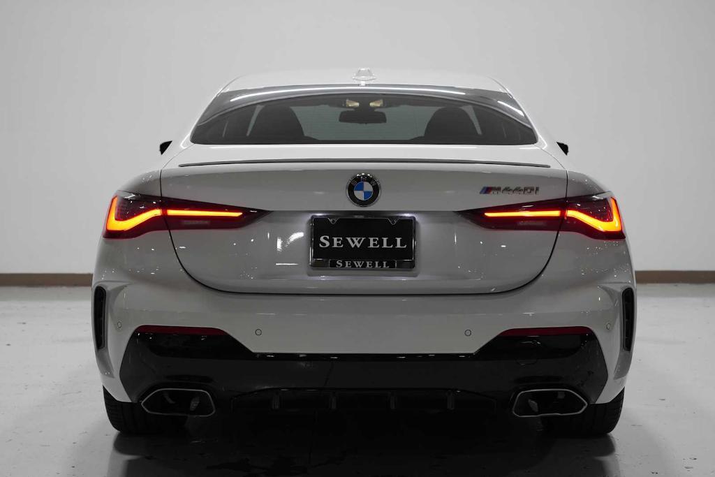 used 2024 BMW M440 car