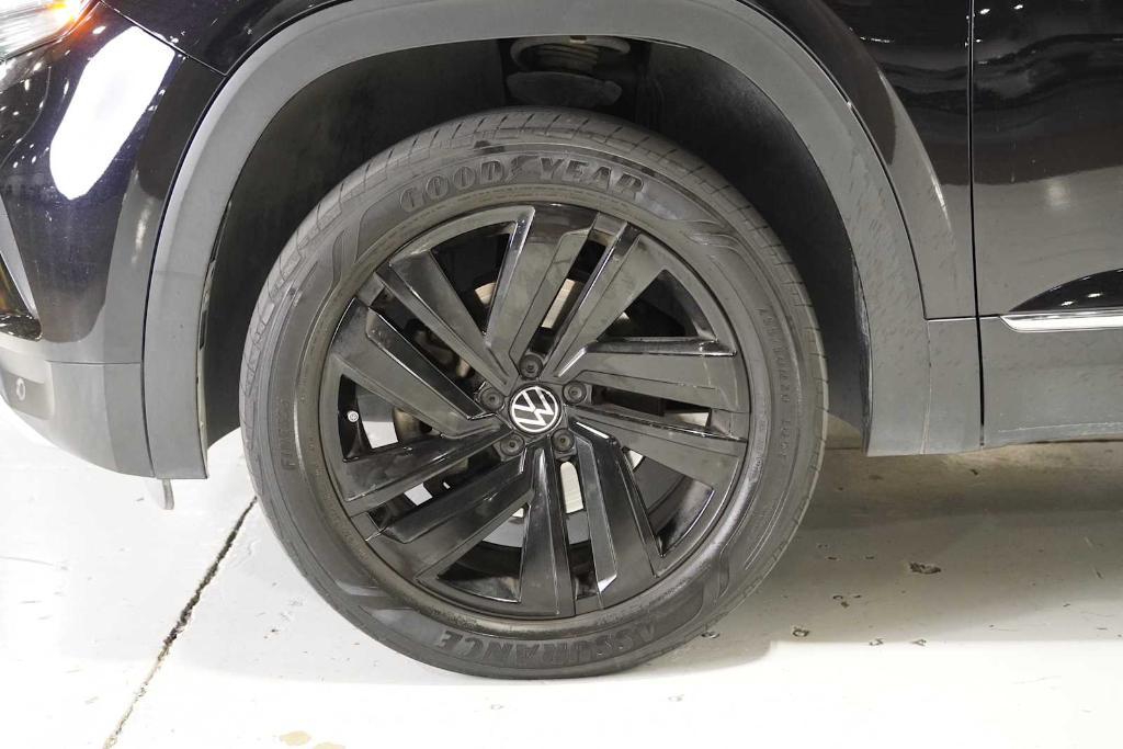 used 2021 Volkswagen Atlas car, priced at $25,777