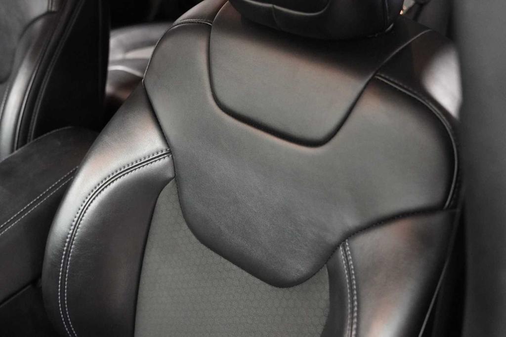 used 2019 Jeep Cherokee car, priced at $14,989
