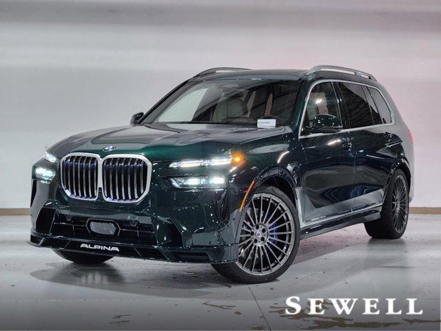 new 2025 BMW X7 car, priced at $159,695