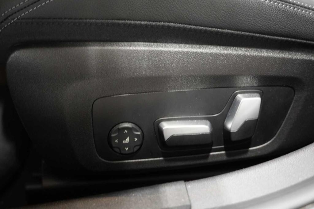 used 2023 BMW 330 car, priced at $39,987