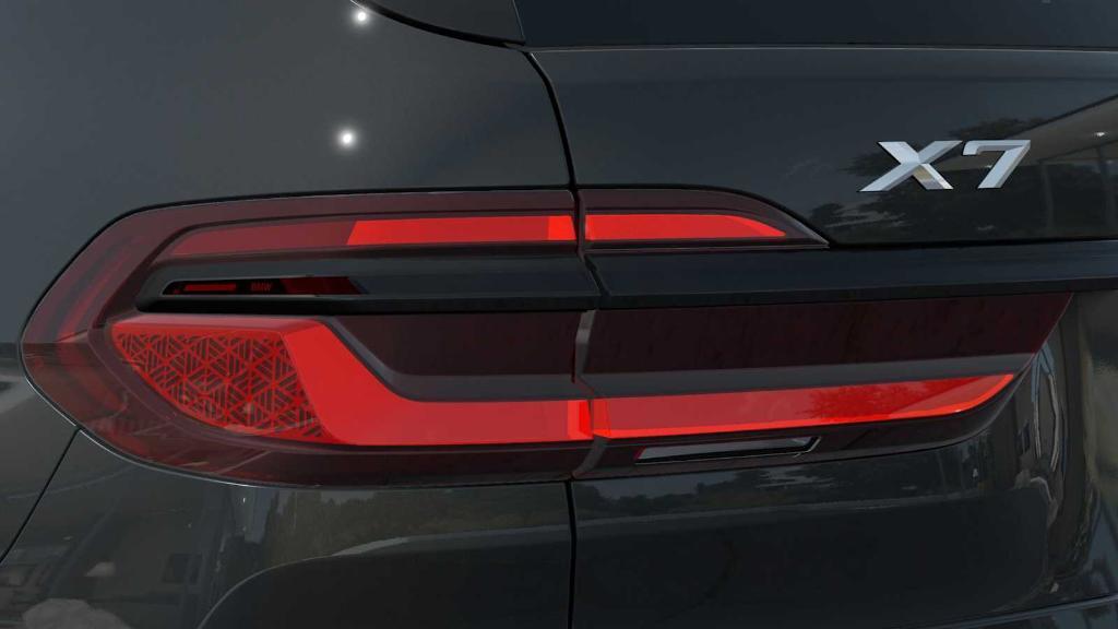 new 2026 BMW X7 car, priced at $104,895