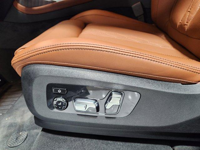 new 2025 BMW X7 car, priced at $106,410