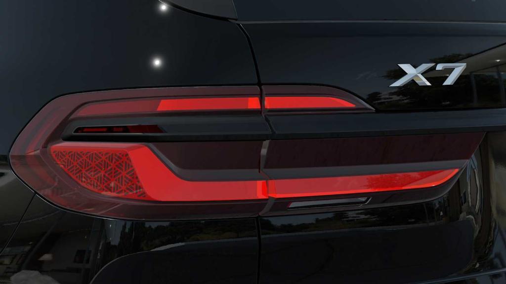 new 2026 BMW X7 car, priced at $98,975