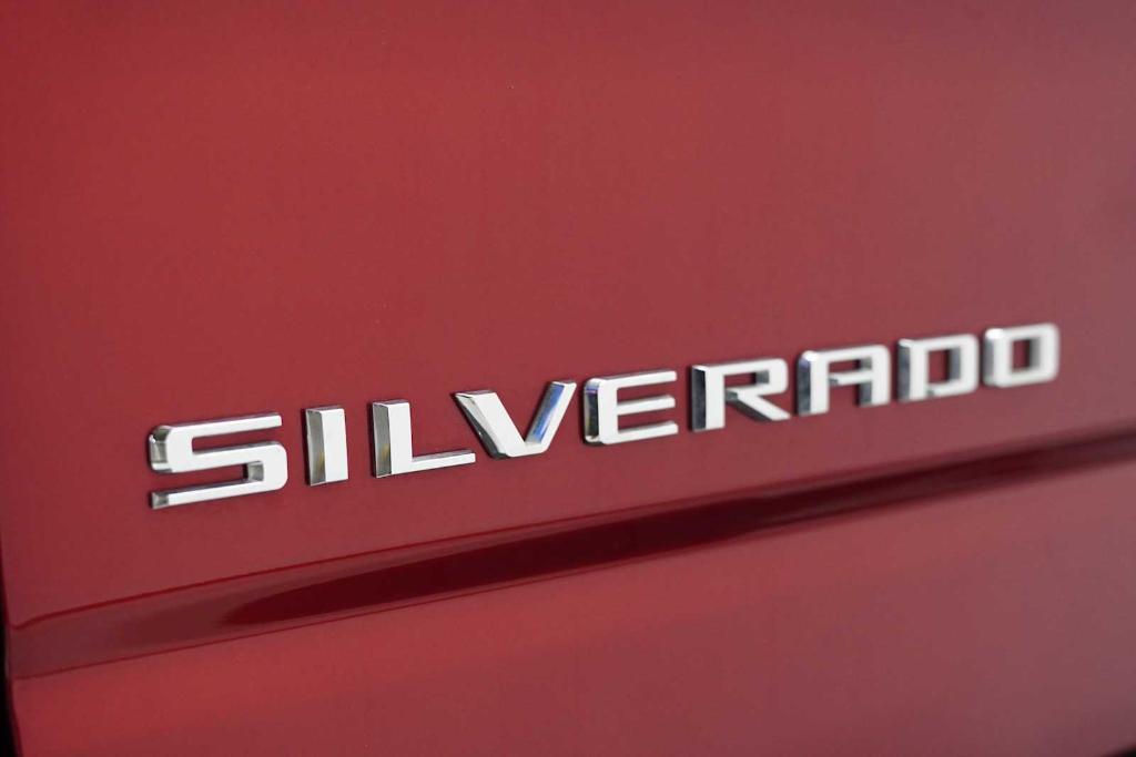 used 2024 Chevrolet Silverado 1500 car, priced at $48,988
