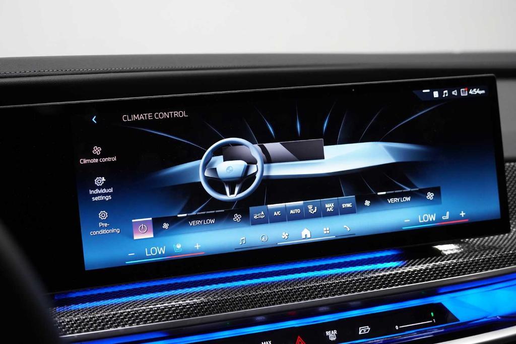 used 2024 BMW i7 car, priced at $85,988