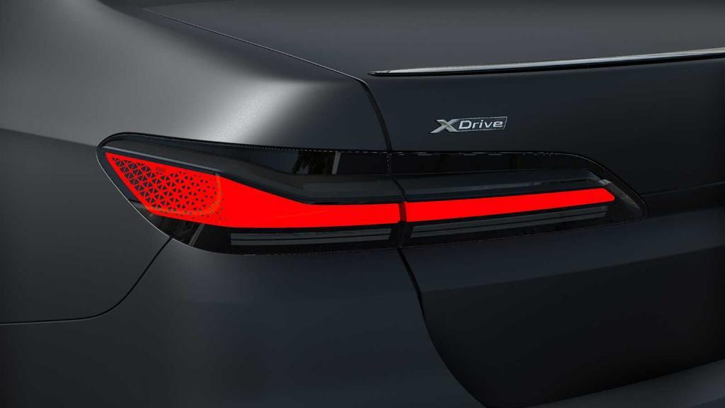 new 2025 BMW 760 car, priced at $159,180