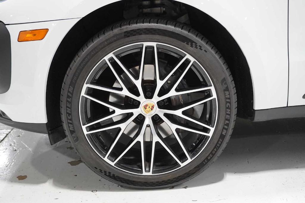 used 2022 Porsche Macan car, priced at $45,989