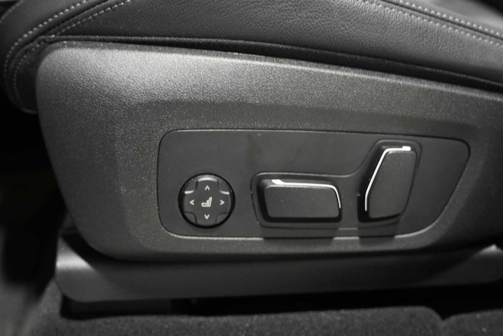 used 2024 BMW X3 car, priced at $41,988