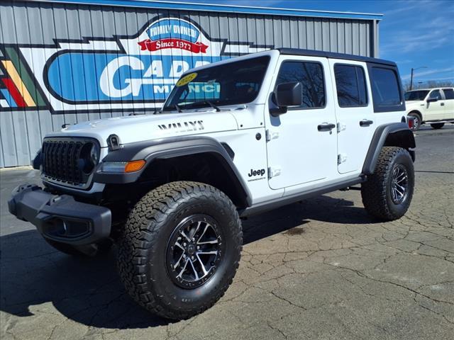 new 2025 Jeep Wrangler car, priced at $60,070