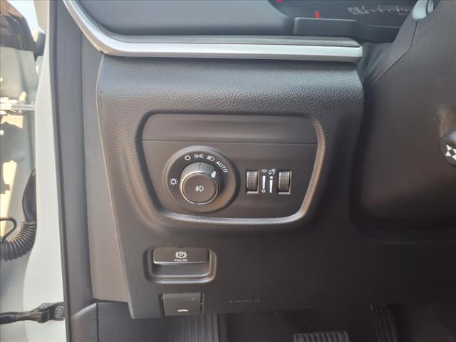 new 2025 Jeep Grand Cherokee L car, priced at $54,887