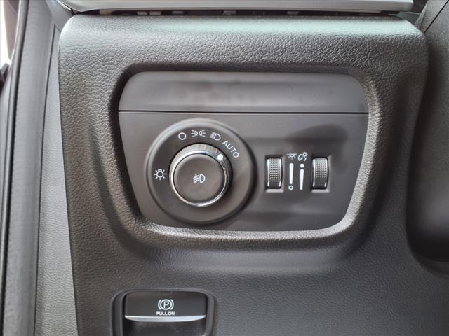 used 2022 Jeep Grand Cherokee L car, priced at $35,995