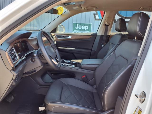 used 2024 Volkswagen Atlas car, priced at $35,895