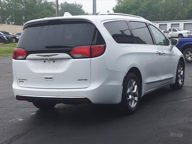 used 2020 Chrysler Pacifica car, priced at $30,695