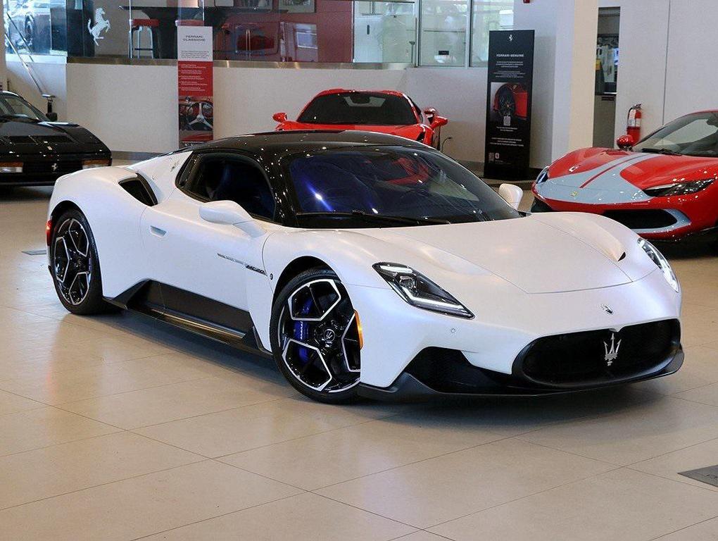 used 2022 Maserati MC20 car, priced at $179,999