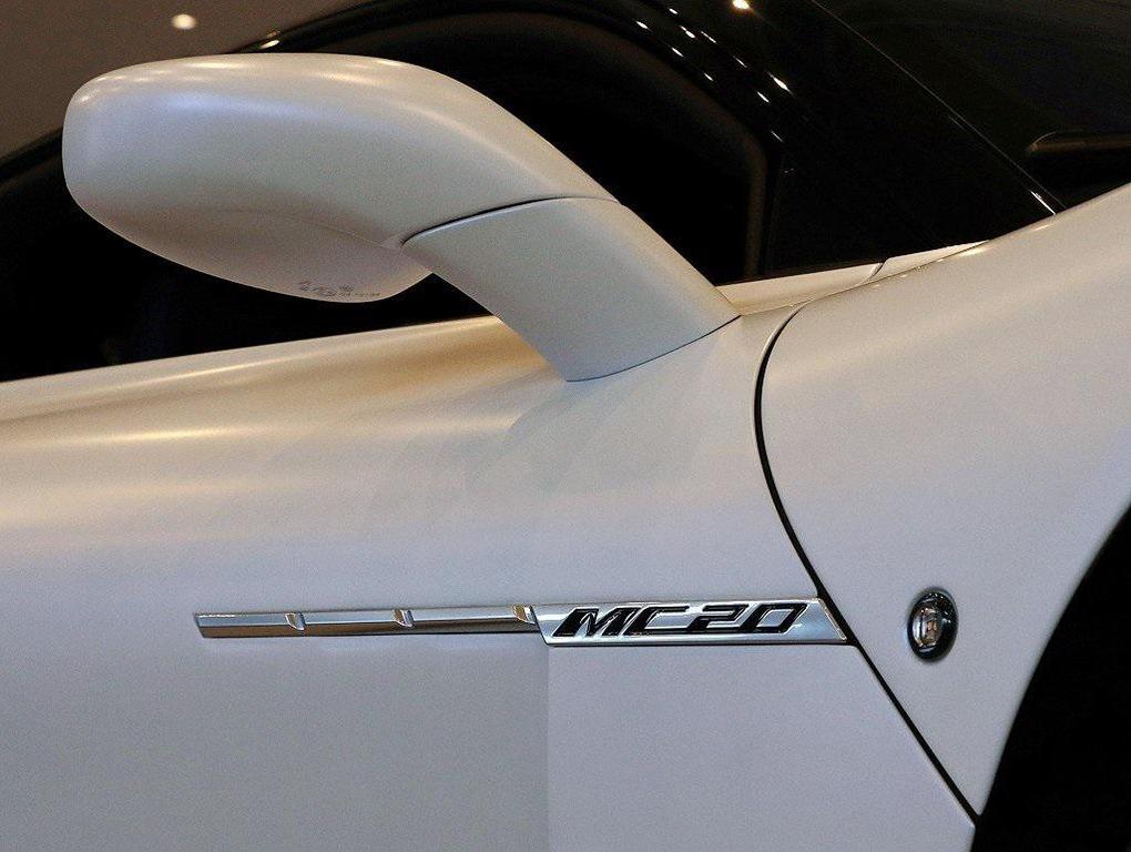 used 2022 Maserati MC20 car, priced at $179,999