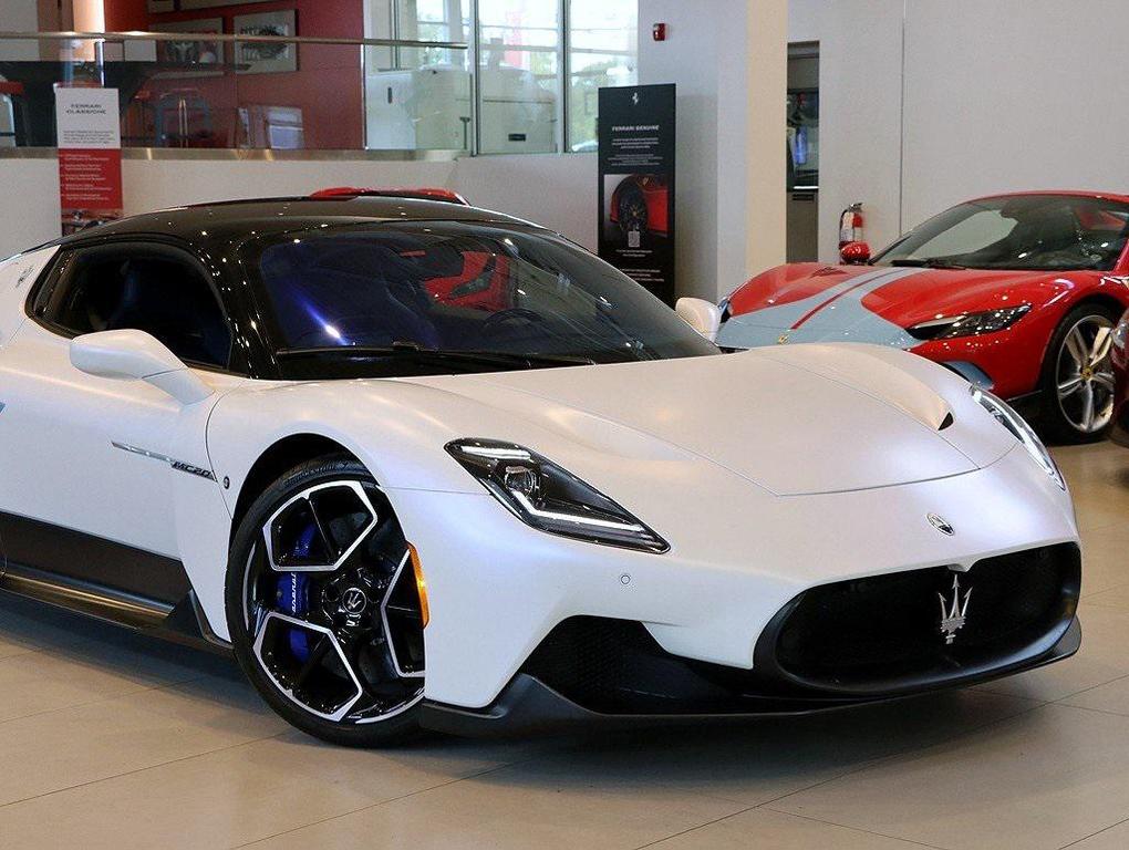 used 2022 Maserati MC20 car, priced at $179,999