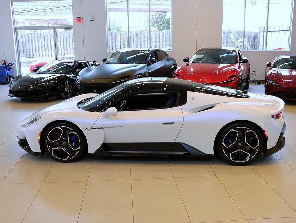 used 2022 Maserati MC20 car, priced at $179,999