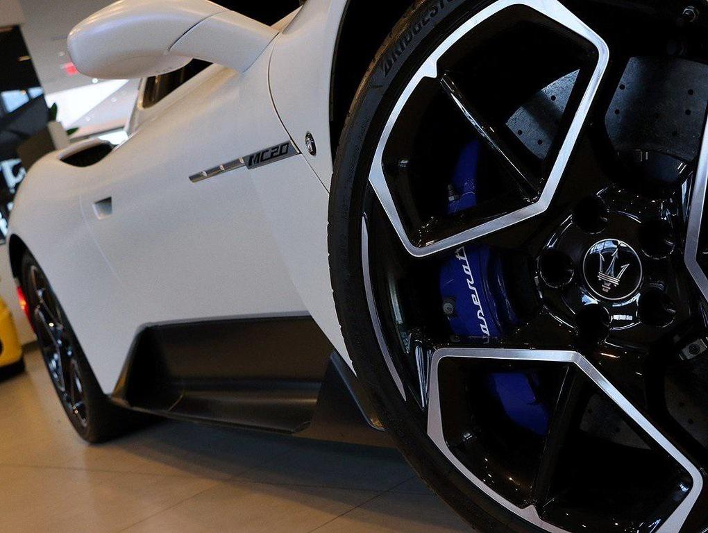 used 2022 Maserati MC20 car, priced at $179,999