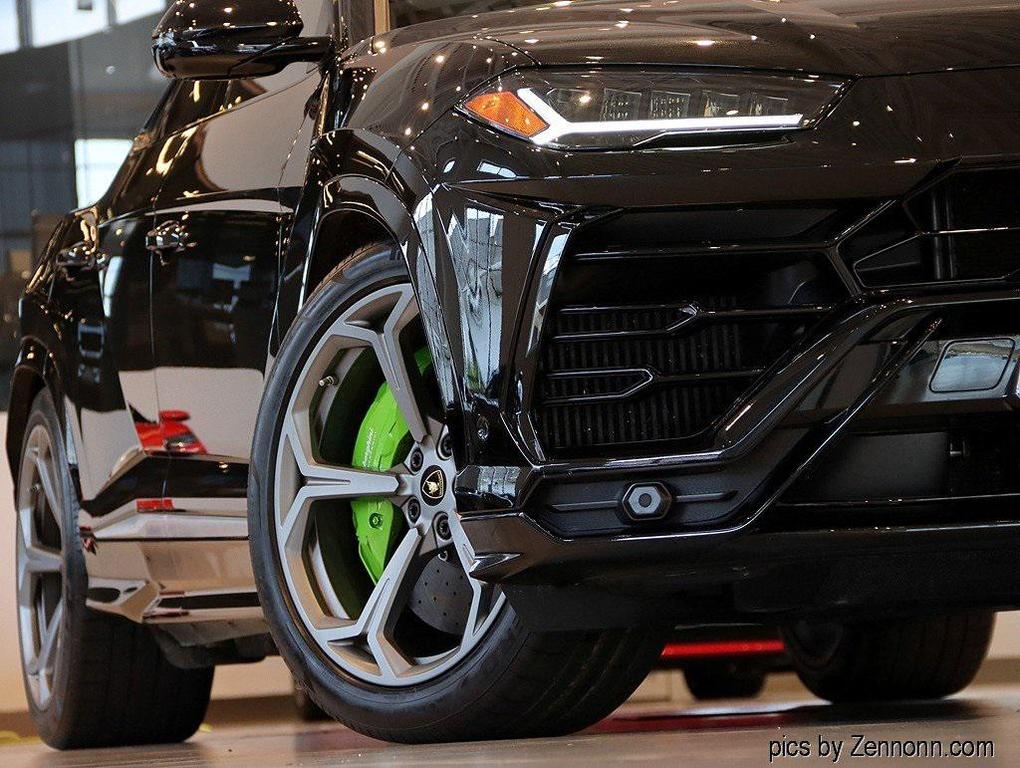 used 2019 Lamborghini Urus car, priced at $179,999