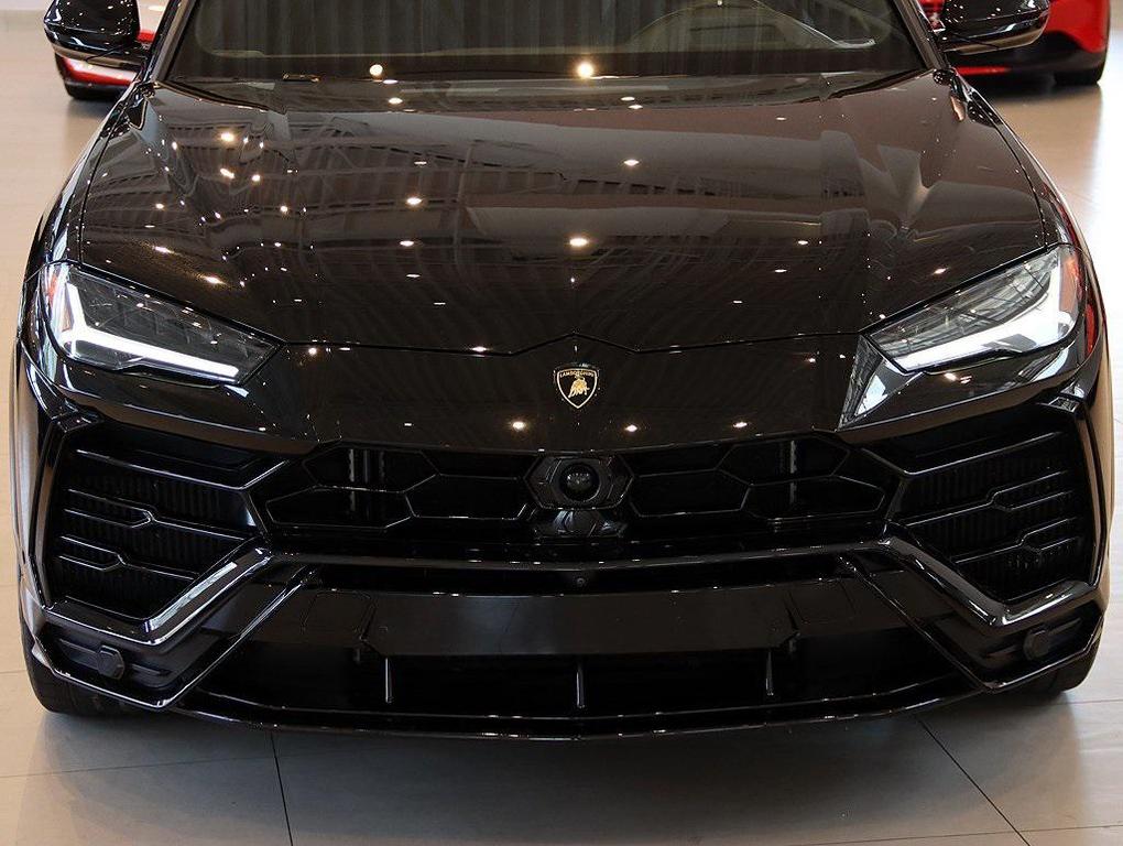 used 2019 Lamborghini Urus car, priced at $179,999