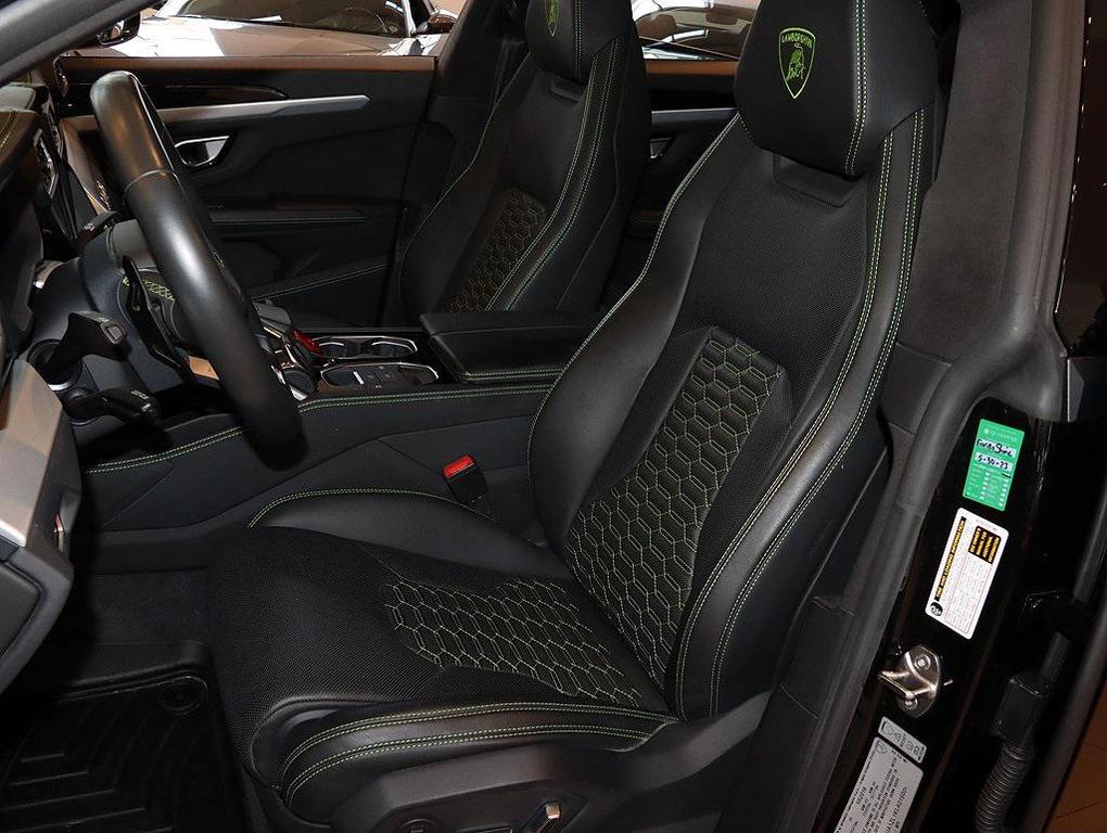 used 2019 Lamborghini Urus car, priced at $179,999