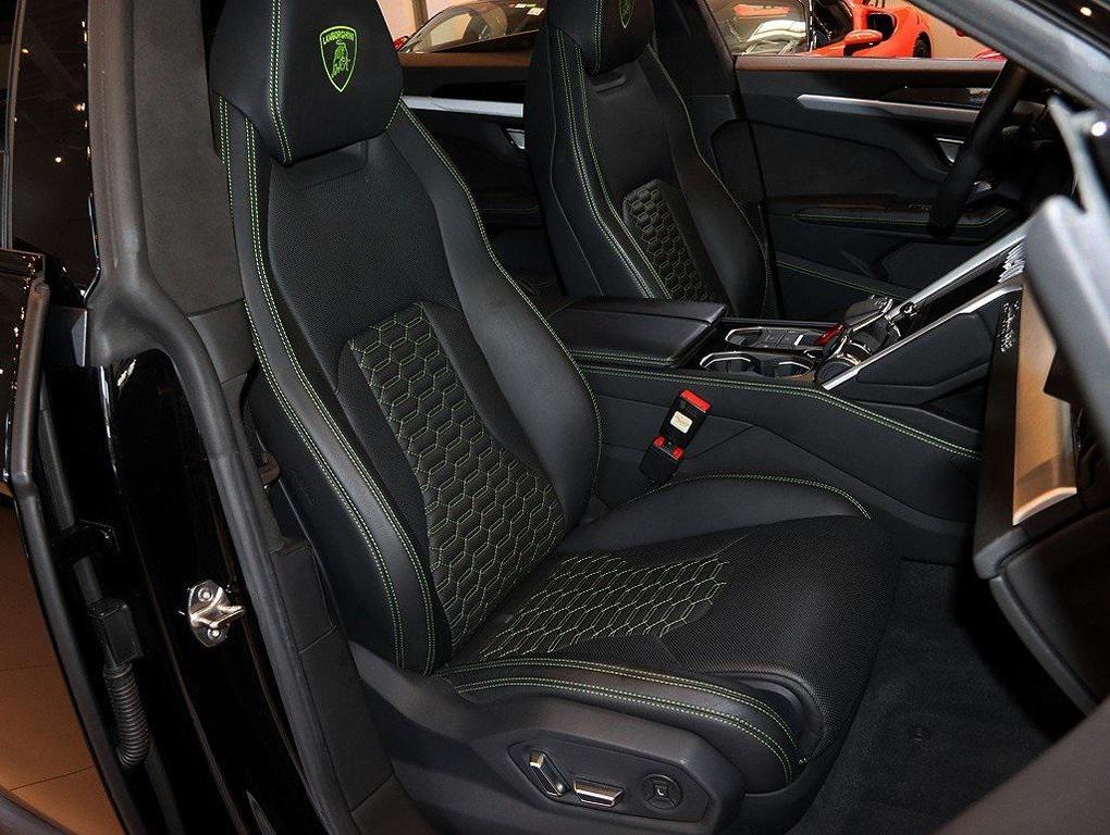 used 2019 Lamborghini Urus car, priced at $179,999
